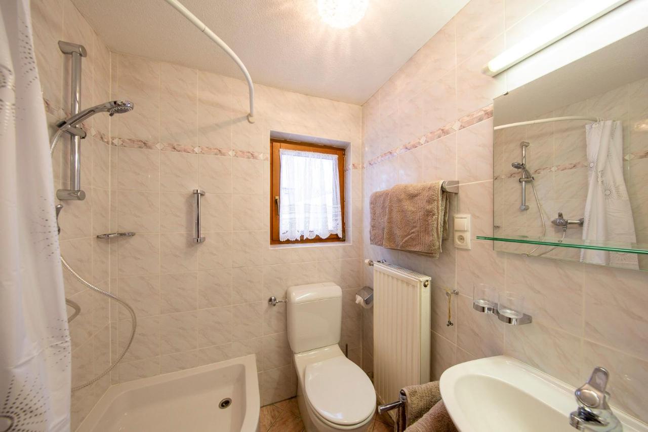 Gaestehaus Strauss Seefeld in Tirol Buitenkant foto