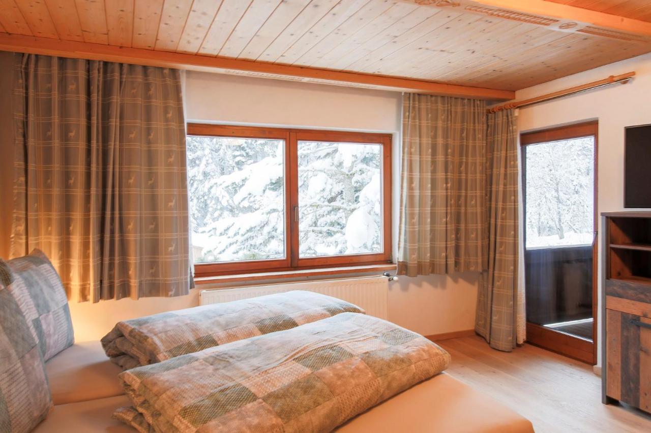 Gaestehaus Strauss Seefeld in Tirol Buitenkant foto
