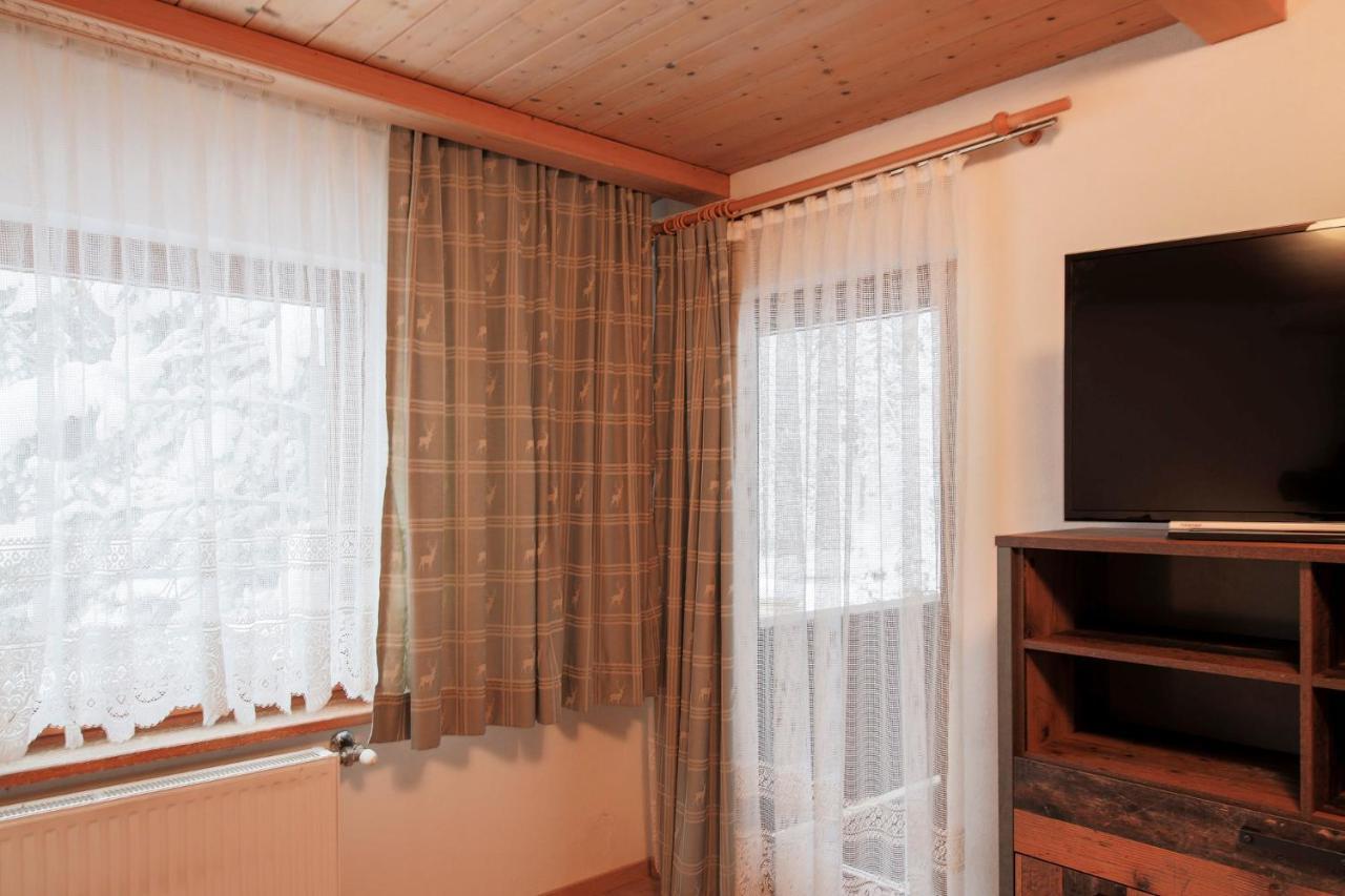 Gaestehaus Strauss Seefeld in Tirol Buitenkant foto