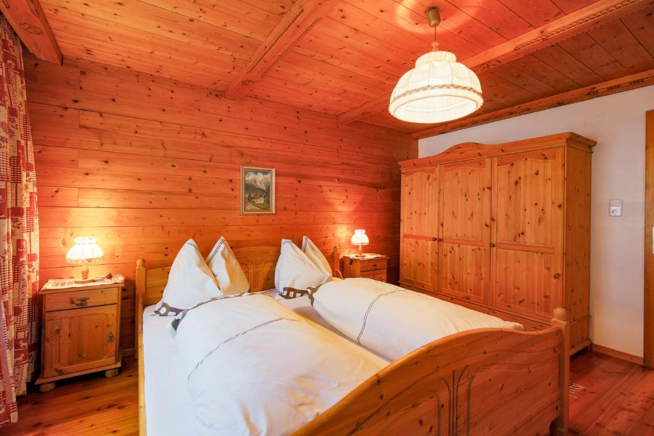 Gaestehaus Strauss Seefeld in Tirol Buitenkant foto